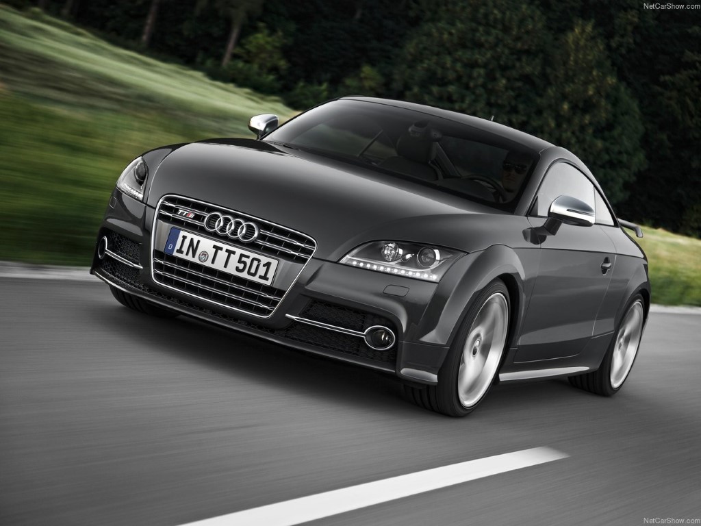Audi TTS 2.0 TFSI (Automatic)